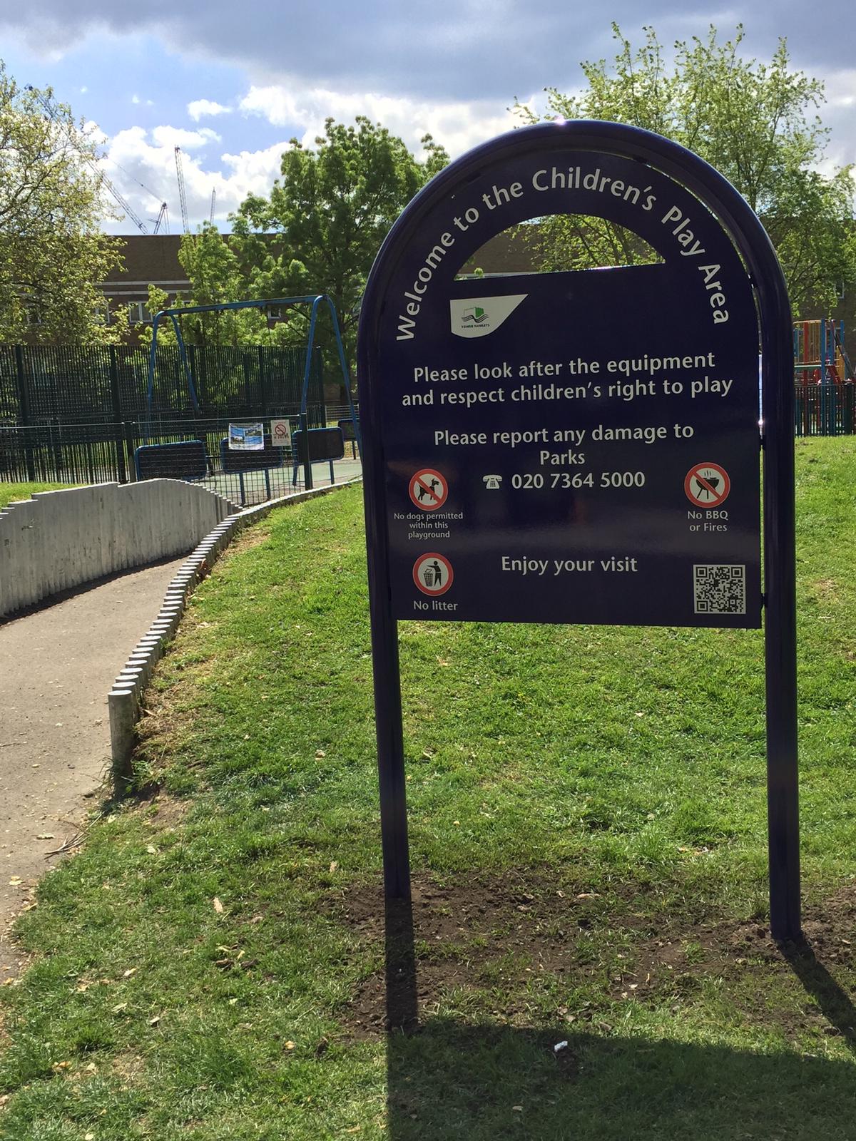product-hooped-signs-1