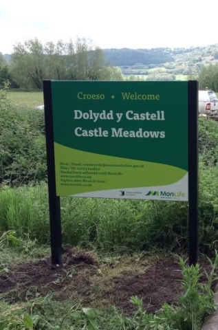 Castle Meadows Gatepost Sign by NovaDura